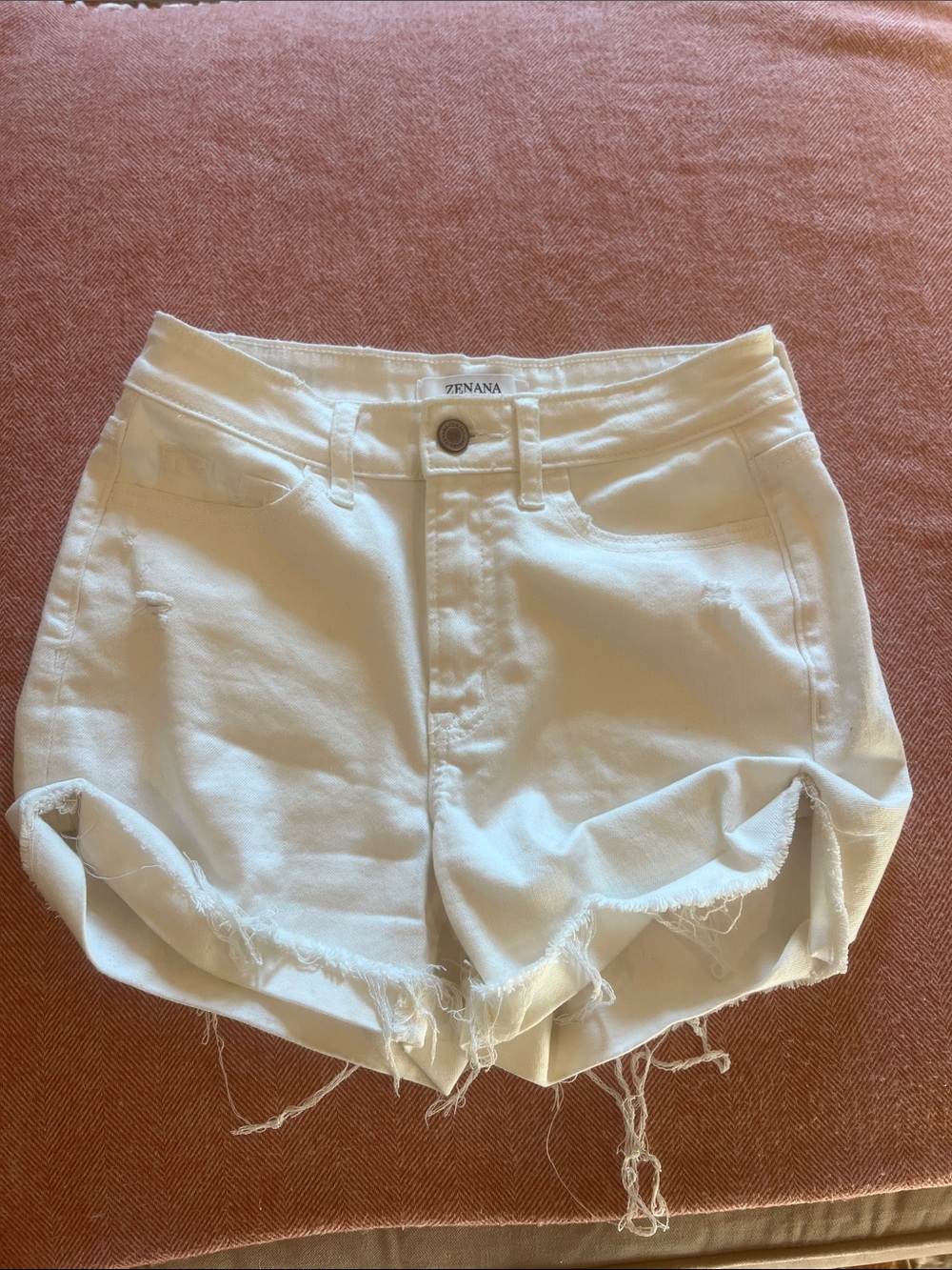 Zenana White Frayed Hem Denim Shorts